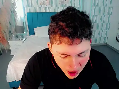 Axel savage online show from 23, 11, 2025