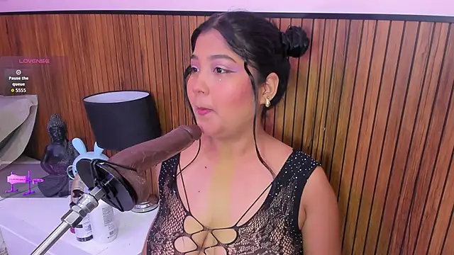 mysticlatina1 online show from 7, 10, 2025