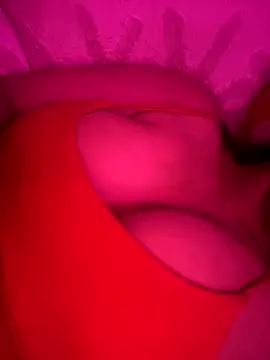 Snapshot of saloma70 chatting on 10, 9, 2025 saloma70 online show from 10, 9, 2025