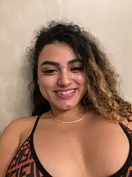 Salomeferreira  online show from 7, 11, 2025