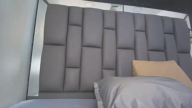 kissme luna online show from 6, 3, 2026