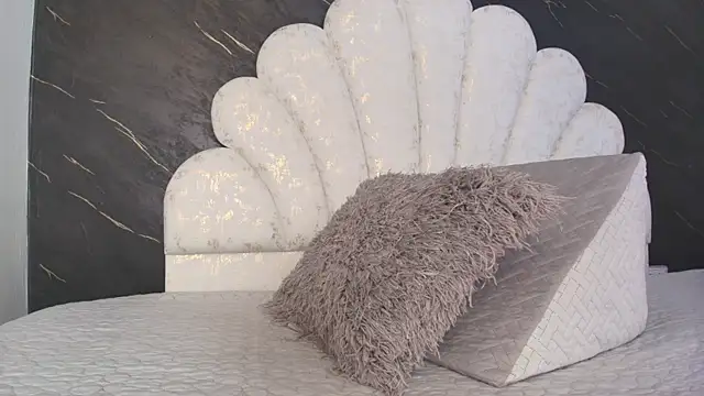 kissme luna online show from 16, 3, 2026