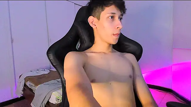 Danielsex 10 online show from 8, 1, 2026