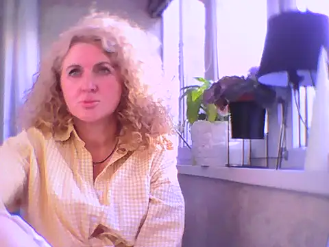 Snapshot of Irivon chatting on 13, 7, 2026 Irivon online show from 13, 7, 2026