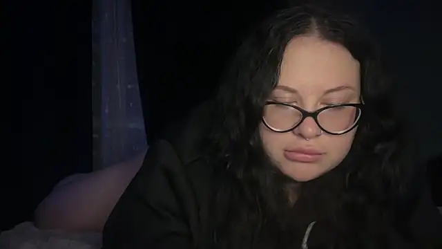 SerahMirabeli online show from 14, 10, 2025