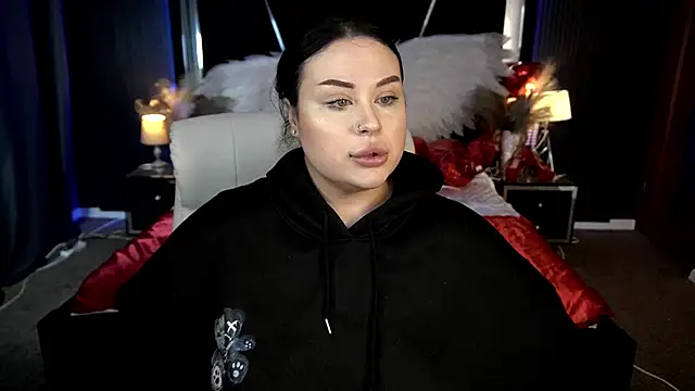 SerahMirabeli online show from 4, 2, 2026