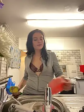 Camwithchlox online show from 19, 9, 2025