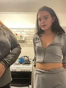 Camwithchlox online show from 26, 9, 2025