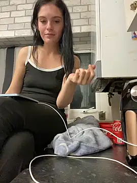 Camwithchlox online show from 1, 10, 2025