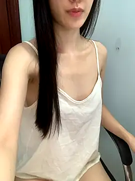 Snapshot of SelenaHoney chatting on 18, 9, 2025 SelenaHoney online show from 18, 9, 2025