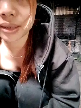 Snapshot of Huyen_x chatting on 16, 3, 2026 Huyen x online show from 16, 3, 2026