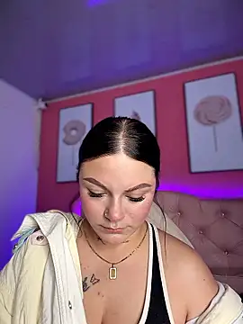 Snapshot of Megaan__More chatting on 17, 1, 2026 Megaan More online show from 17, 1, 2026