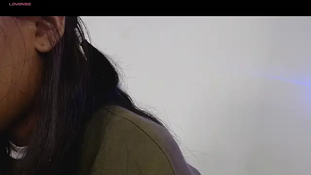 Deysha Garcias online show from 24, 10, 2025