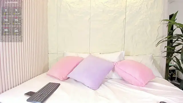 Isabellax21 online show from 6, 11, 2025