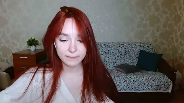 Snapshot of aFoxie chatting on 2, 10, 2025 aFoxie online show from 2, 10, 2025