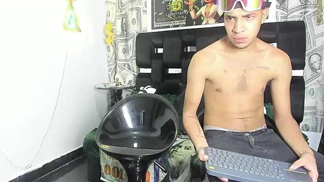 Latin straight0 online show from 18, 9, 2025