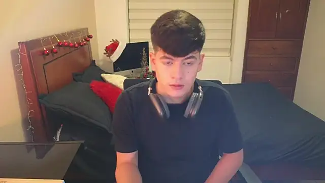 tightncuteass online show from 15, 11, 2025