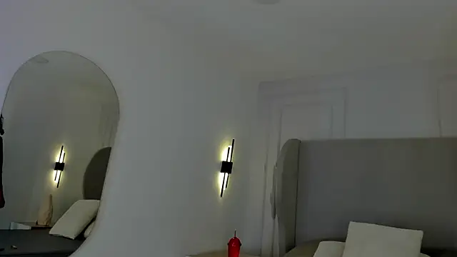 Dream nena online show from 21, 9, 2025