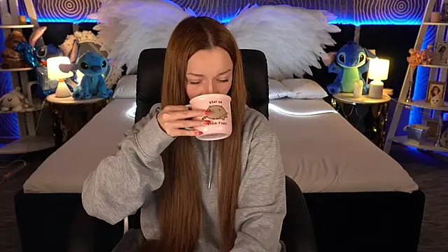 FoxyMayy online show from 19, 11, 2025