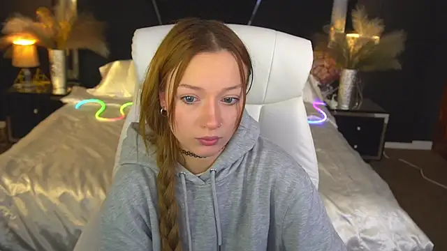 FoxyMayy online show from 30, 11, 2025