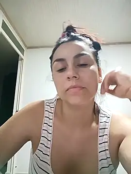 vanessa-titisM online show from 16, 3, 2026