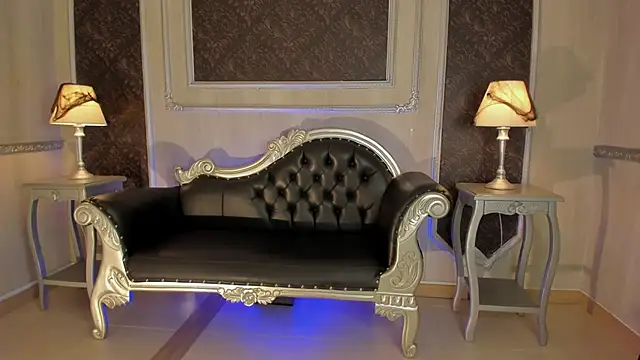 Helenstanford online show from 15, 10, 2025