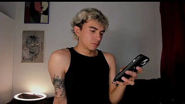 guynextdo0r online show from 18, 1, 2026