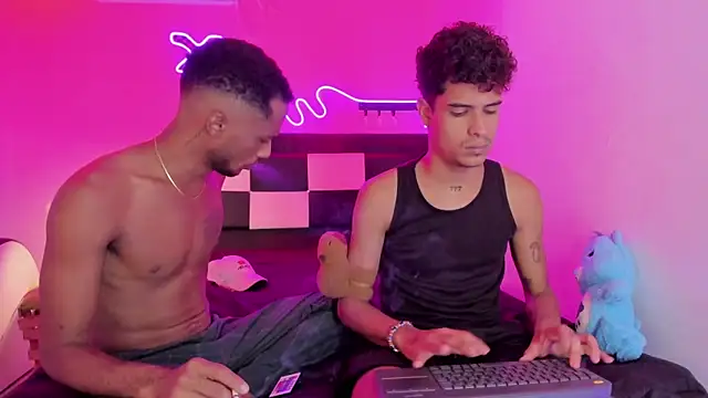 Lucky boys  X online show from 16, 12, 2025