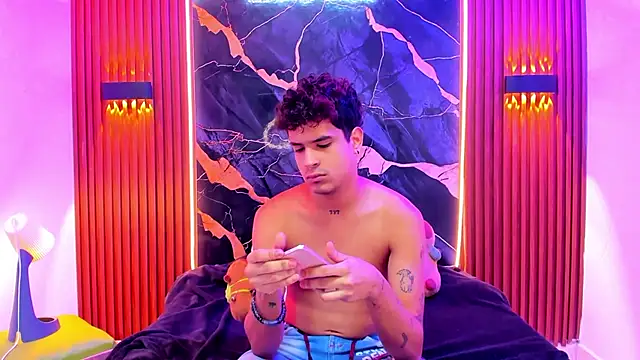 Lucky boys  X online show from 26, 2, 2026