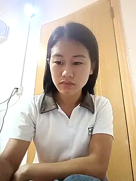 Snapshot of luy-xinh02 chatting on 22, 9, 2025 luy-xinh02 online show from 22, 9, 2025