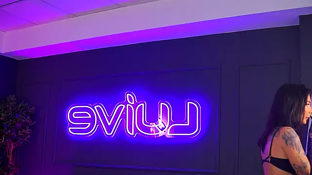 YuliaDesirevska online show from 11, 11, 2025