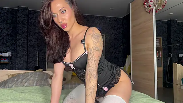 AzureEyes online show from 2, 4, 2026