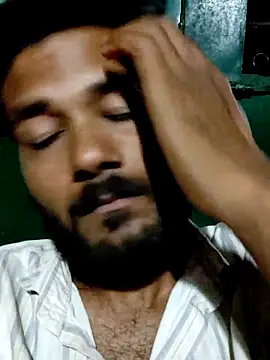 Snapshot of devil_khilesh chatting on 3, 10, 2025 devil khilesh online show from 3, 10, 2025
