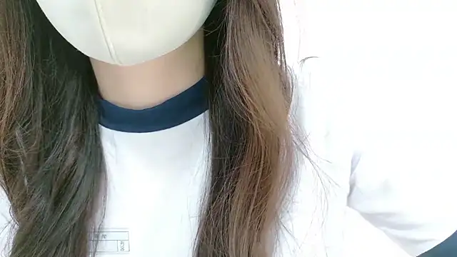  Mia land  online show from 27, 10, 2025