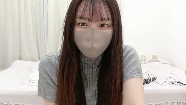 Snapshot of _Mia_land_ chatting on 8, 5, 2026 Mia land online show from 8, 5, 2026
