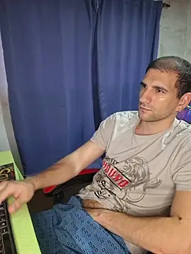 Snapshot of ObeyLust chatting on 10, 1, 2026 ObeyLust online show from 10, 1, 2026