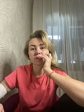 MartaLuna  online show from 31, 10, 2025