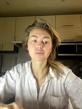 MartaLuna  online show from 16, 11, 2025