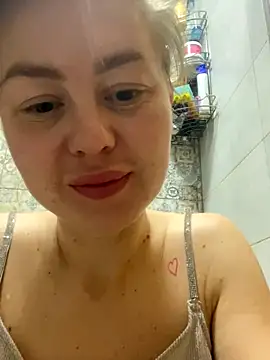 MartaLuna  online show from 22, 11, 2025