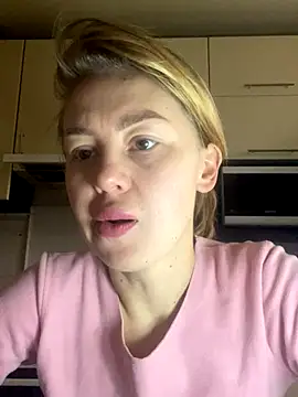 MartaLuna  online show from 29, 11, 2025