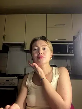 MartaLuna  online show from 13, 1, 2026