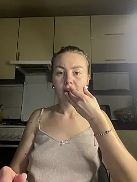 MartaLuna  online show from 1, 2, 2026