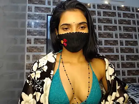 Snapshot of Sweetangle24 chatting on 9, 11, 2025 Sweetangle24 online show from 9, 11, 2025