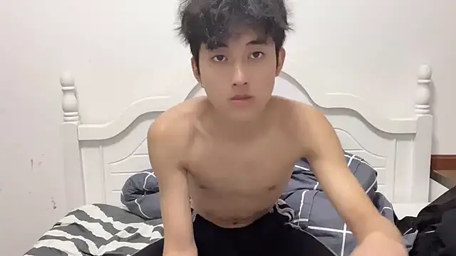 Snapshot of yangyang-2563 chatting on 21, 9, 2025 yangyang-2563 online show from 21, 9, 2025