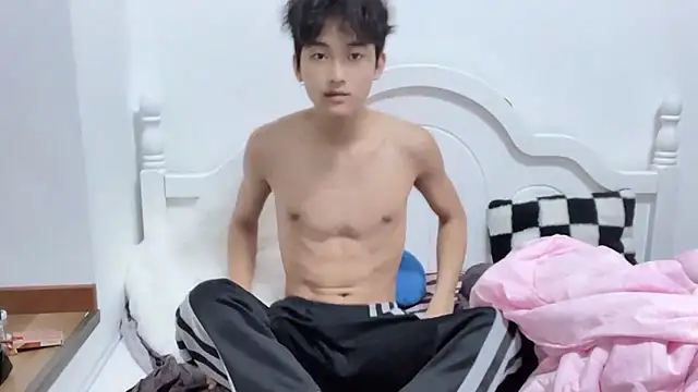 Snapshot of yangyang-2563 chatting on 23, 9, 2025 yangyang-2563 online show from 23, 9, 2025
