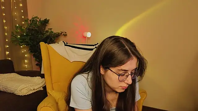 Snapshot of CareyHajdas chatting on 2, 10, 2025 CareyHajdas online show from 2, 10, 2025