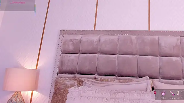 DakotaWangi online show from 15, 2, 2026