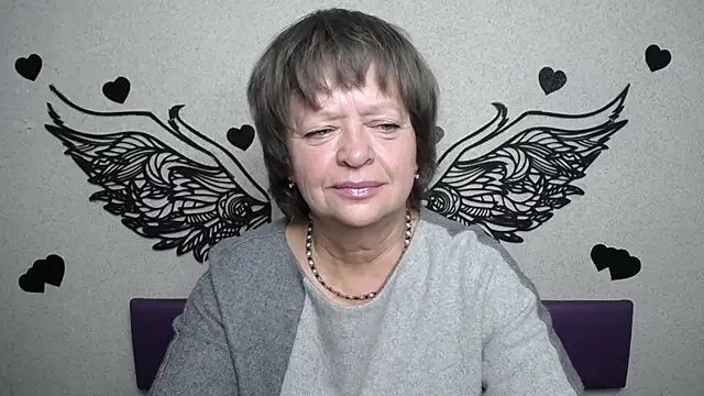 Snapshot of MaltaFora chatting on 19, 9, 2025 MaltaFora online show from 19, 9, 2025