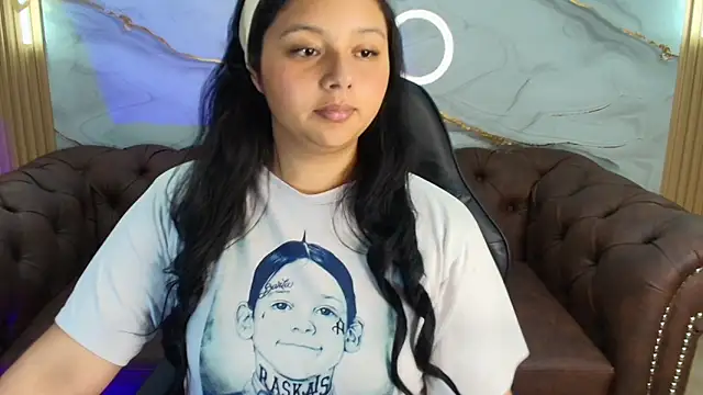 mia hot tf online show from 17, 9, 2025