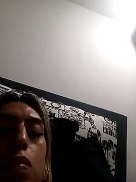 ZafiroRios online show from 11, 11, 2025